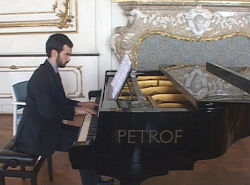 piano performer